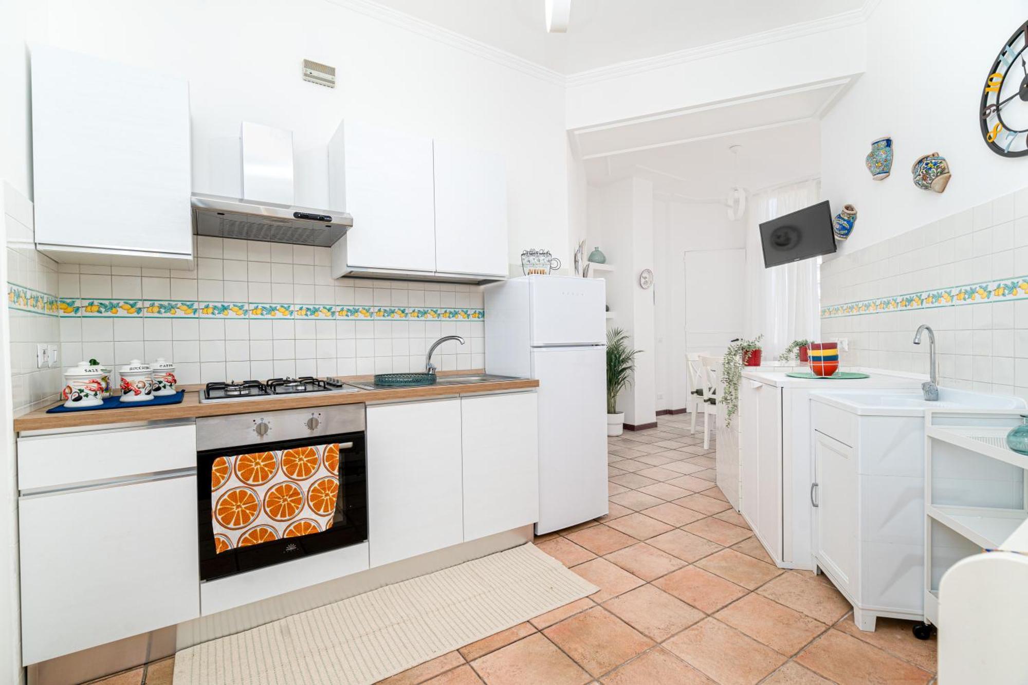 Perla Marina Apartment Катания Екстериор снимка